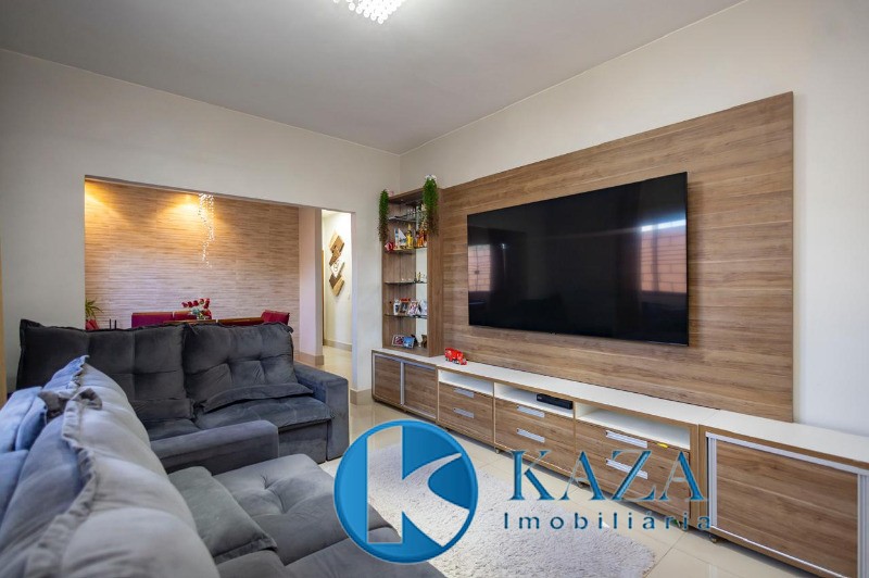 Casa, 4 quartos, 180 m² - Foto 2