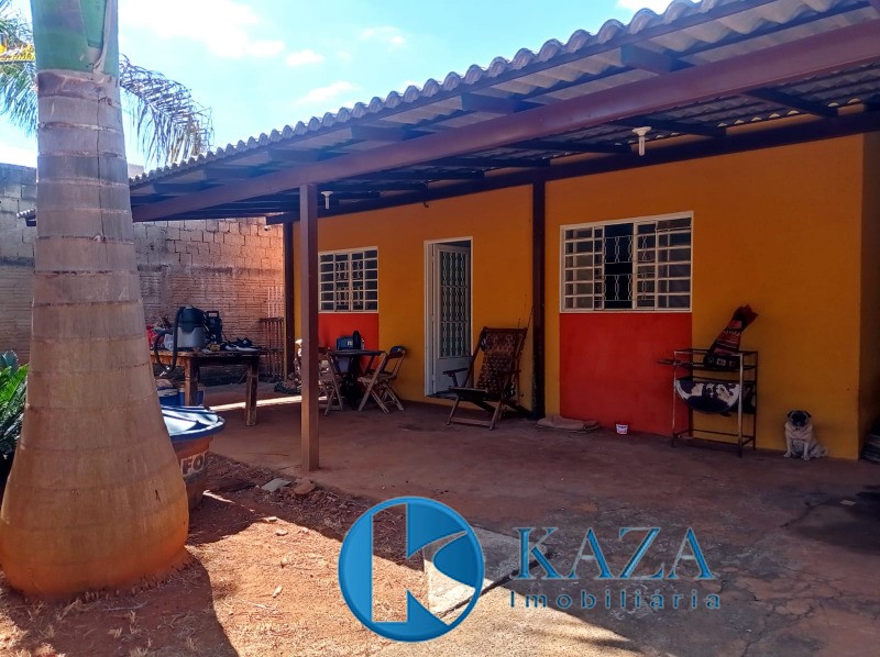 Casa, 3 quartos, 166 m² - Foto 2