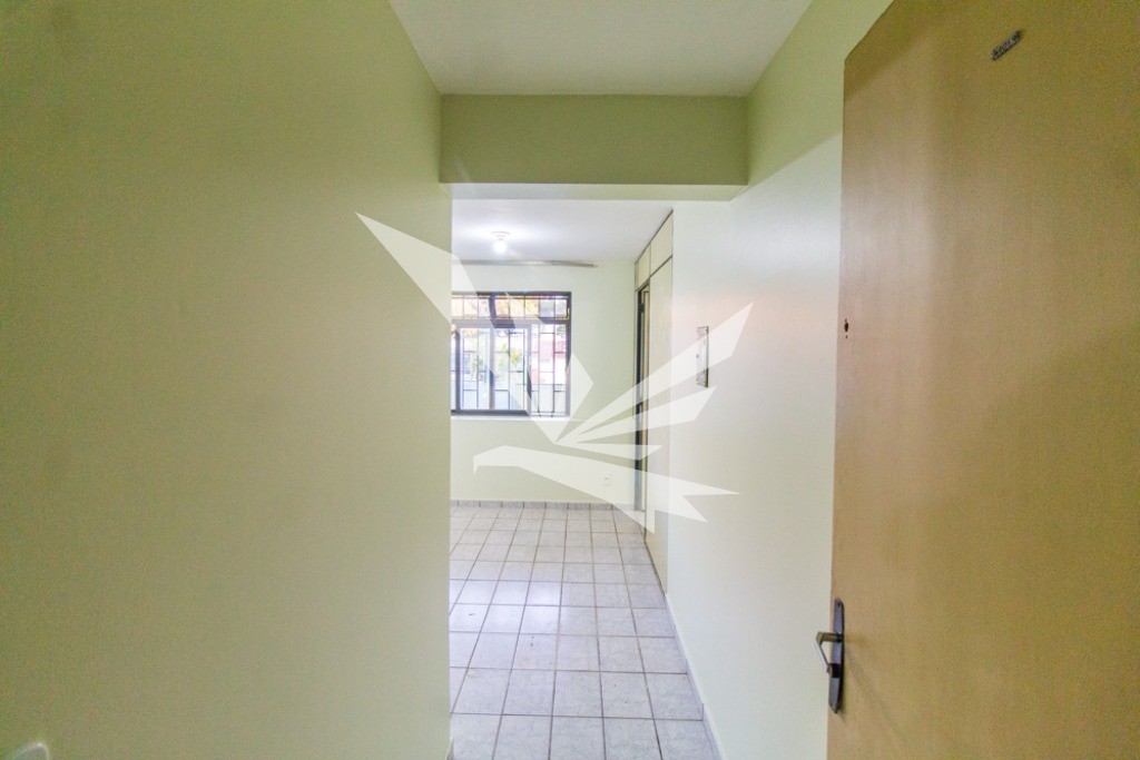 Apartamento à venda com 1 quarto, 39m² - Foto 2