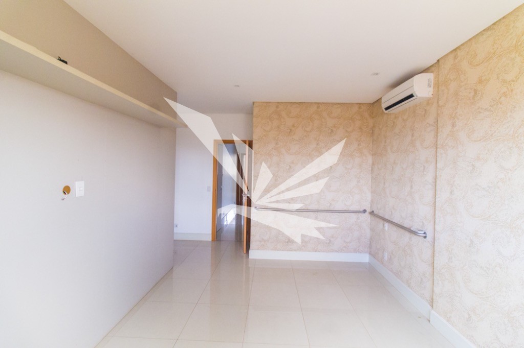 Apartamento à venda com 4 quartos, 225m² - Foto 13