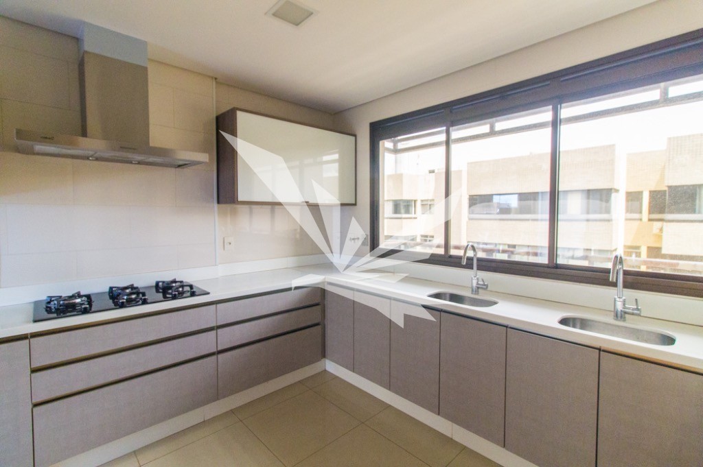 Apartamento à venda com 4 quartos, 225m² - Foto 35