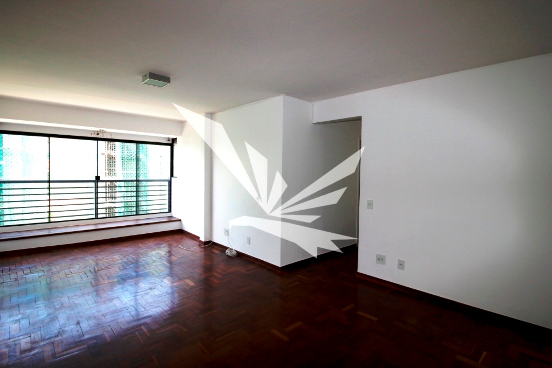 Apartamento à venda com 3 quartos, 86m² - Foto 2