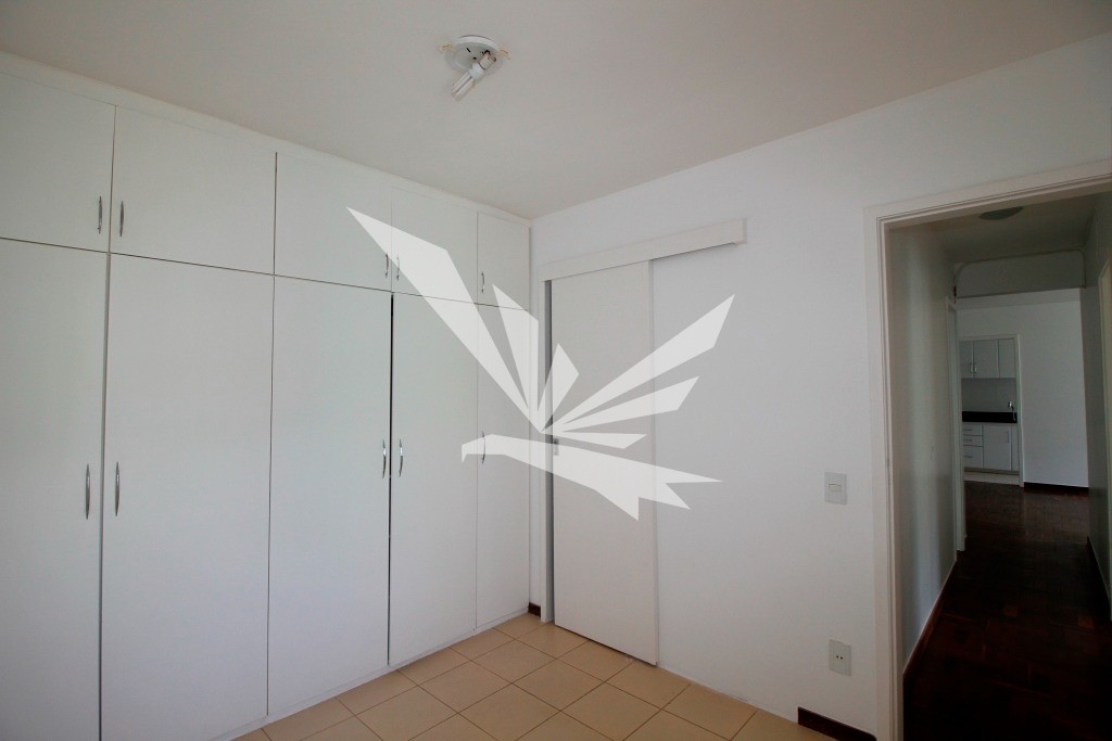 Apartamento à venda com 3 quartos, 86m² - Foto 15