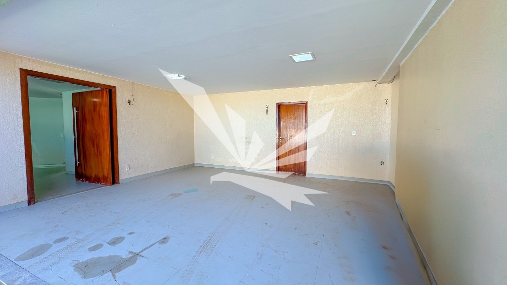 Casa à venda com 4 quartos, 970m² - Foto 10