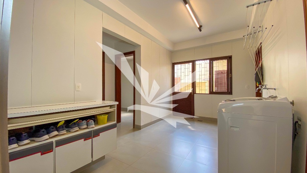 Casa para alugar com 4 quartos, 580m² - Foto 10